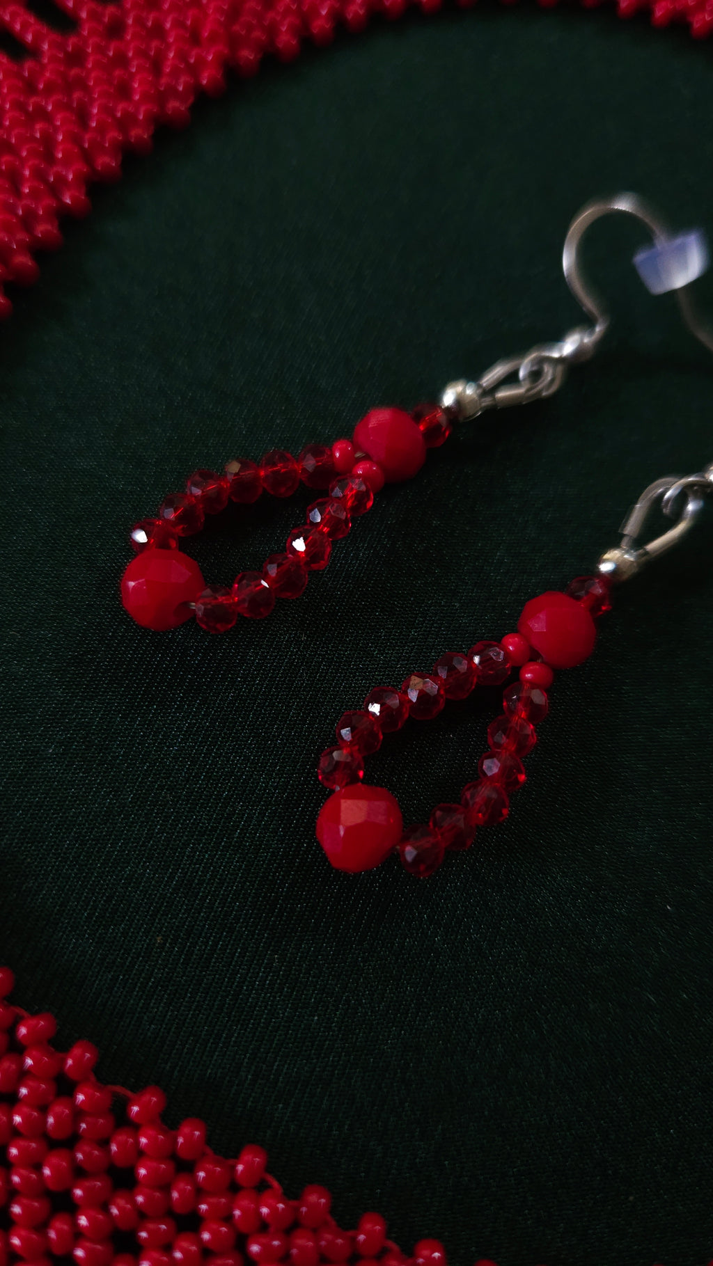 Red Czech Glass Bead Collar Necklace and Earrings Set in Red – styling view 4