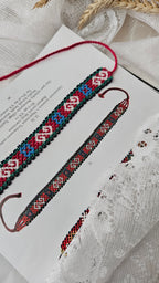 Plyn Chasu Floral Sylianka – Ukrainian Beaded Choker in Green, blue, red and white – beadwork detail 2