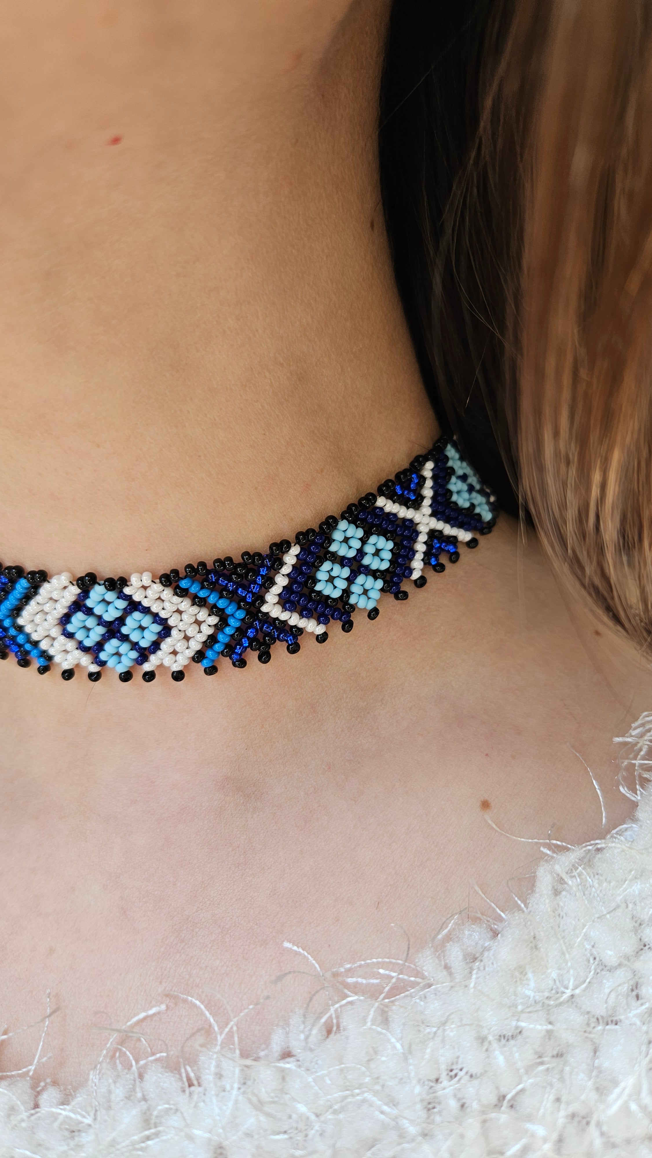 Lesya Ukrainka–Inspired Blue Sylianka – Beaded Ukrainian Choker in Blue, white and black – beadwork detail 4