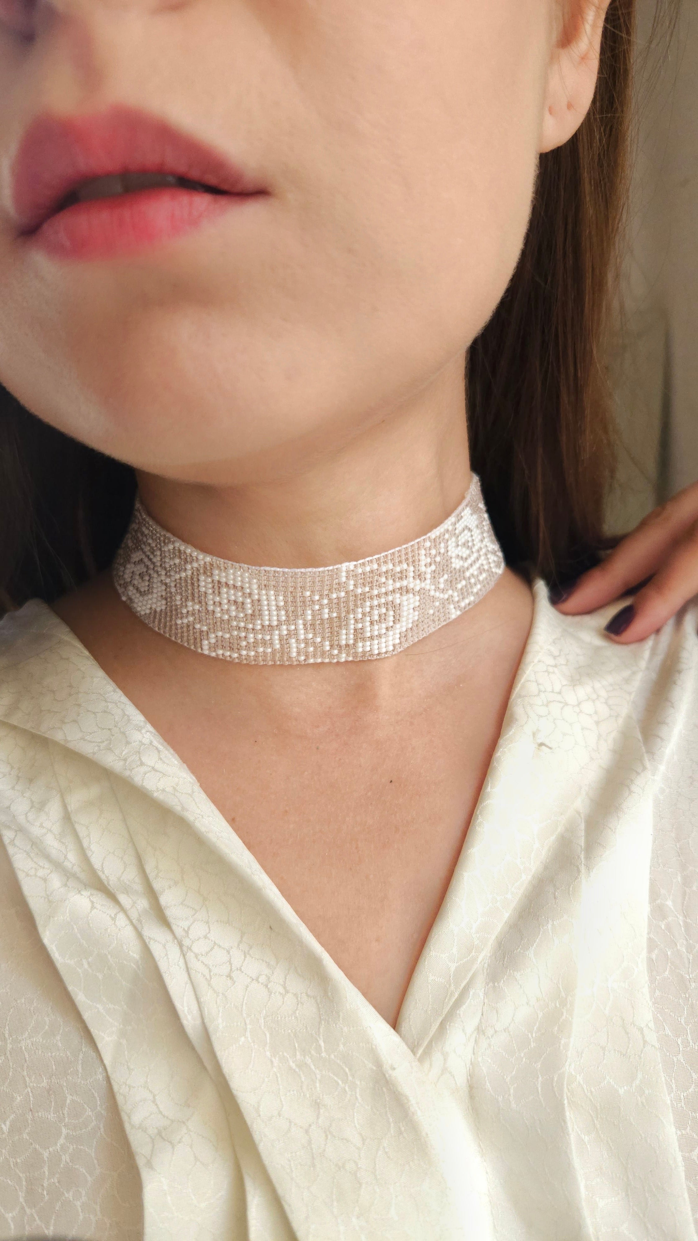 Poltava Merezhka Beaded Gerdan Choker – Ukrainian Necklace in Taupe and white – styling view 2