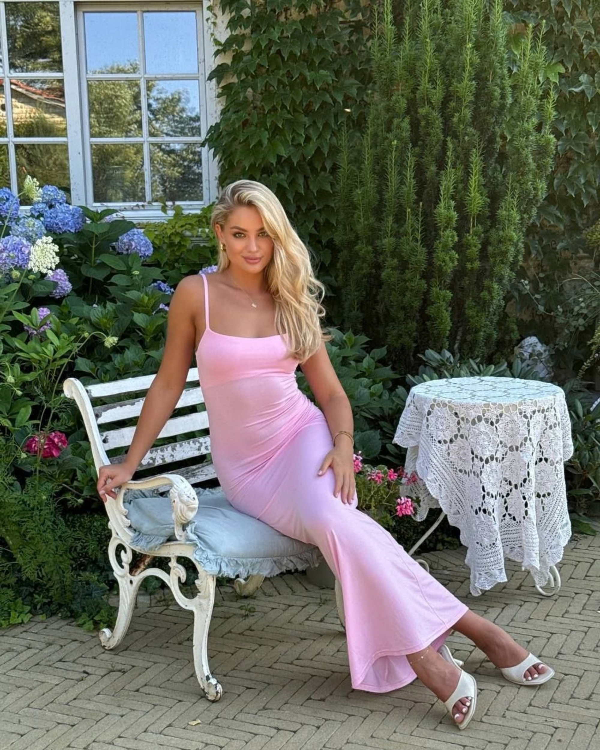 Mermaid Knit Dress – Fitted Elegant Dress