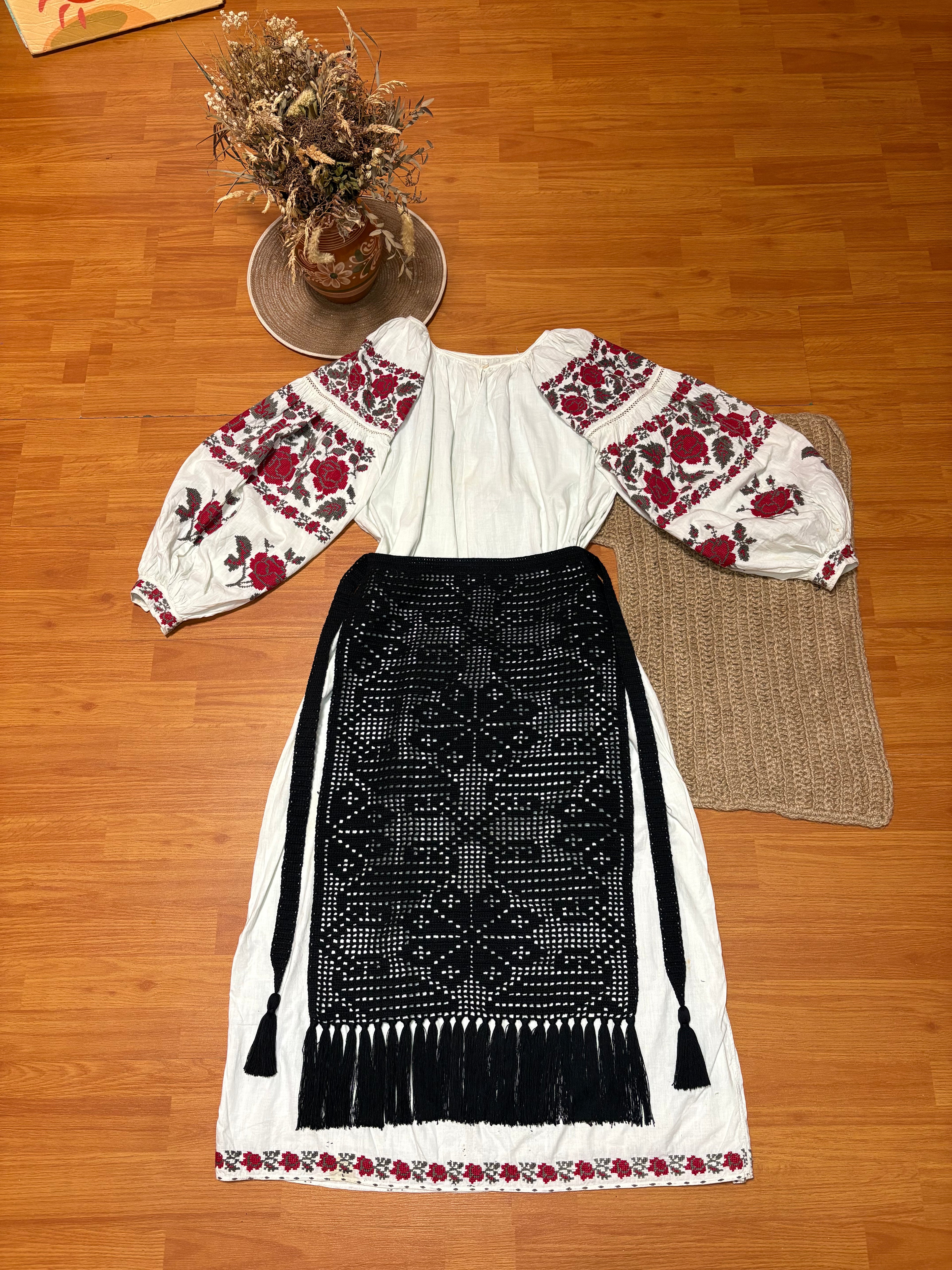 Ukrainian Embroidered Apron - Cotton Folk Layer