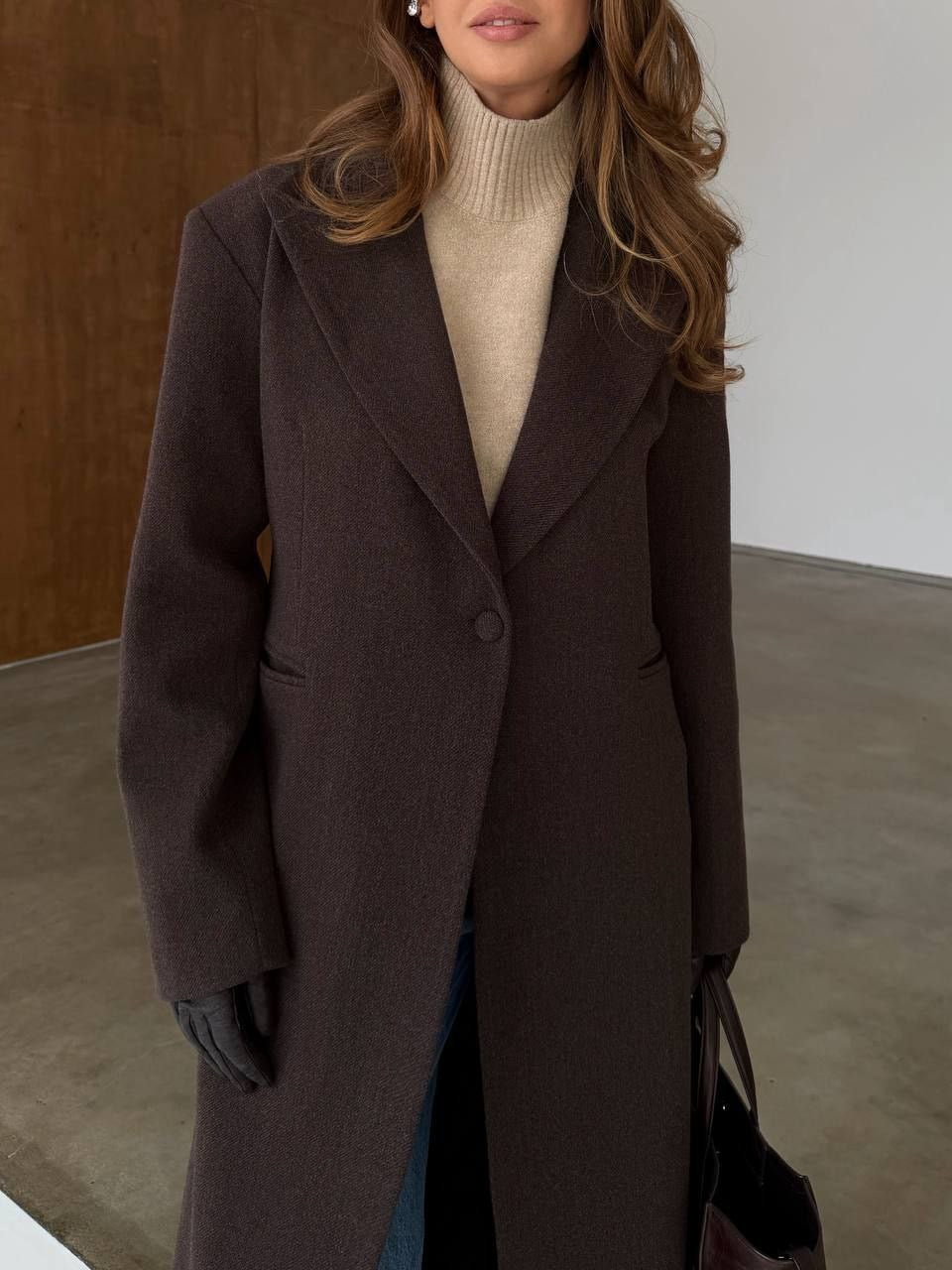 Florencia Long Wool Blend Coat – Elegant Full-Length Coat