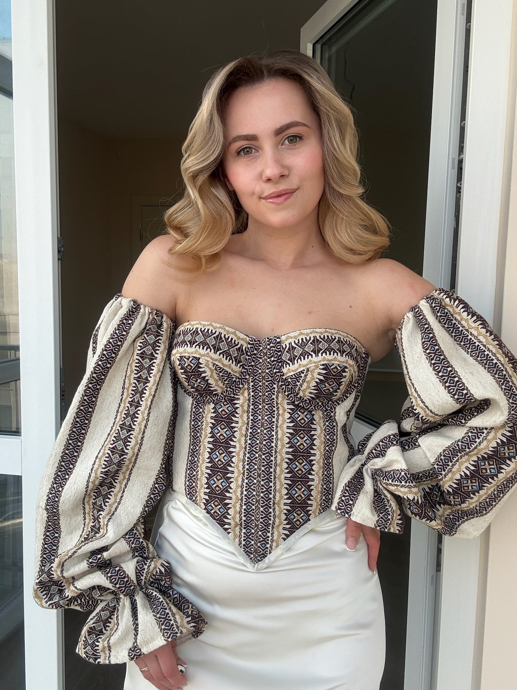 Vesna Embroidered Corset Set