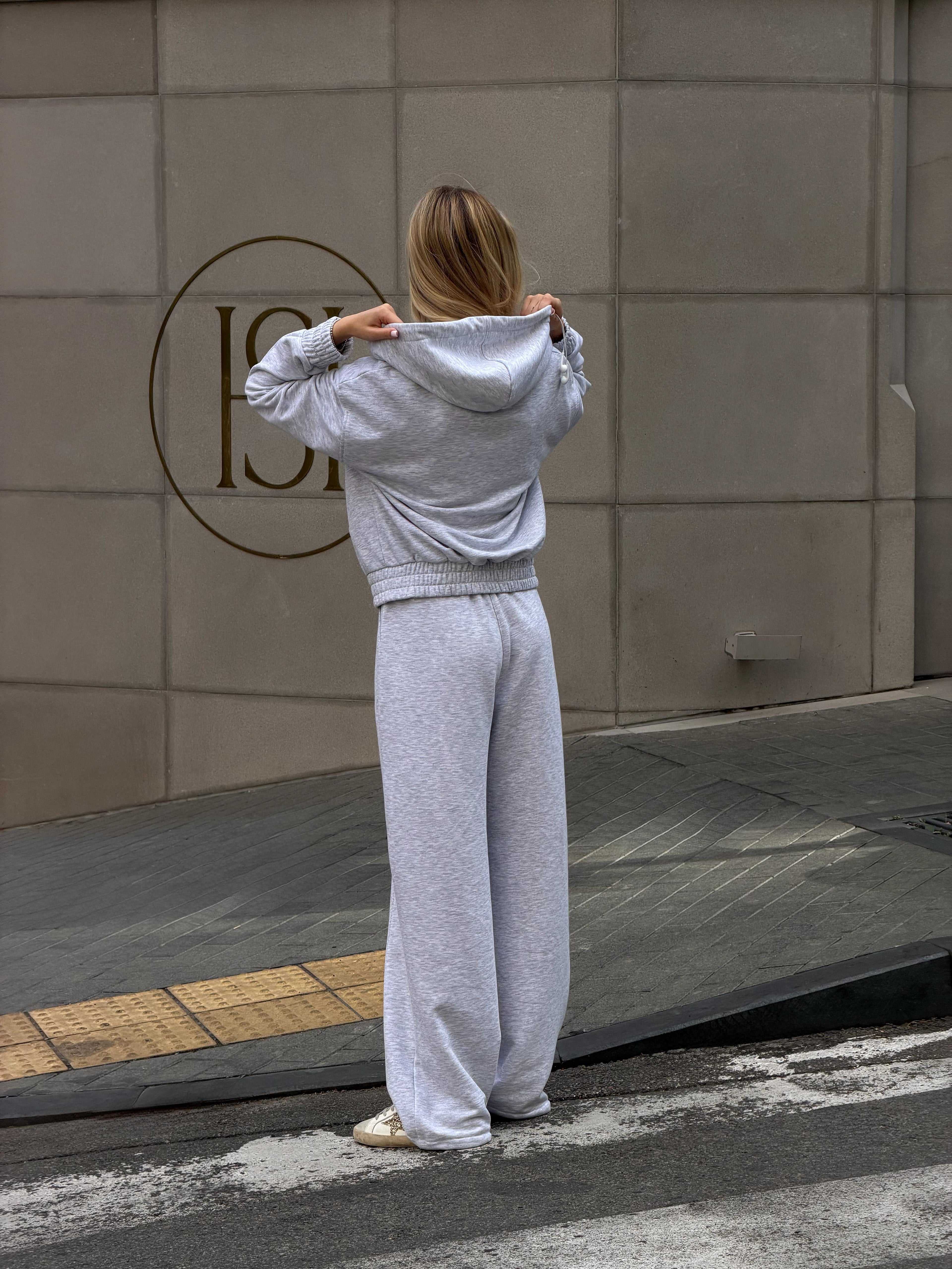 Women's Oversized Zip Hoodie and Jogger Set in product, alternate view
