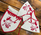 Linen Embroidered Collar and Ladunka Set - Traditional Ukrainian Accessory product photo 1