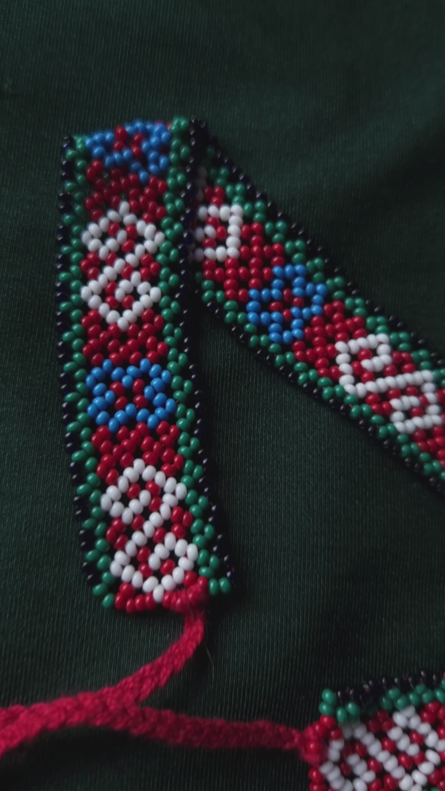 Plyn Chasu Floral Sylianka – Ukrainian Beaded Choker – product video
